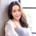 瑤瑤｜秘書氣質女性技師，專精飯店到府按摩與身心平衡手技